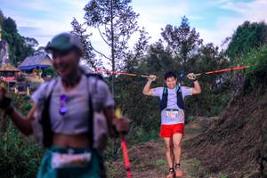 BIB: 5256
                            <button type="button" onclick="openModal(24849388)" class="btn btn-primary btn-sm float-right btn-popup" data-toggle="modal" data-target=".modal-high-quality">
                        <i class="fas fa-shopping-cart"></i> Add to Cart
                    </button>
                                            <button type="button" onclick="isThisMe(24849388, true)" class="btn btn-success btn-sm float-right btn-popup btn-isme hidden" data-toggle="tooltip" data-placement="bottom" title="นี่คือรูปของคุณใช่ไหม คลิกที่นี่เพื่อเอาเข้าอัลบั้ม">
                        <i class="fas fa-plus"></i> Add to album
                    </button>
                    <button type="button" onclick="isThisMe(24849388, false)" class="btn btn-warning btn-sm float-right btn-popup btn-isnotme hidden">
                        <i class="fas fa-ban"></i> Remove from album
                    </button>